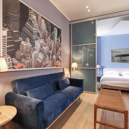 Charming 5 Vie Apt. Milan Center-2